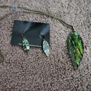 PARK LANE ABALONE LEAF NECKLACE AND PIERCED EARRING SET